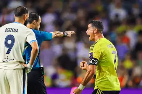 رونالدو وبنزيما في صدام كلاسيكو الاتحاد والنصر