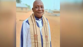 مسلحون يقتلون قسا مختطفا بعد شهر من أسره في نيجيريا»