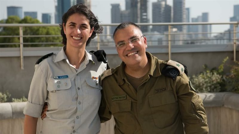 عربية مرشحة لخلافة أفيخاي أدرعي في جيش الاحتلال الإسرائيلي.. من هي الكابتن إيلا؟