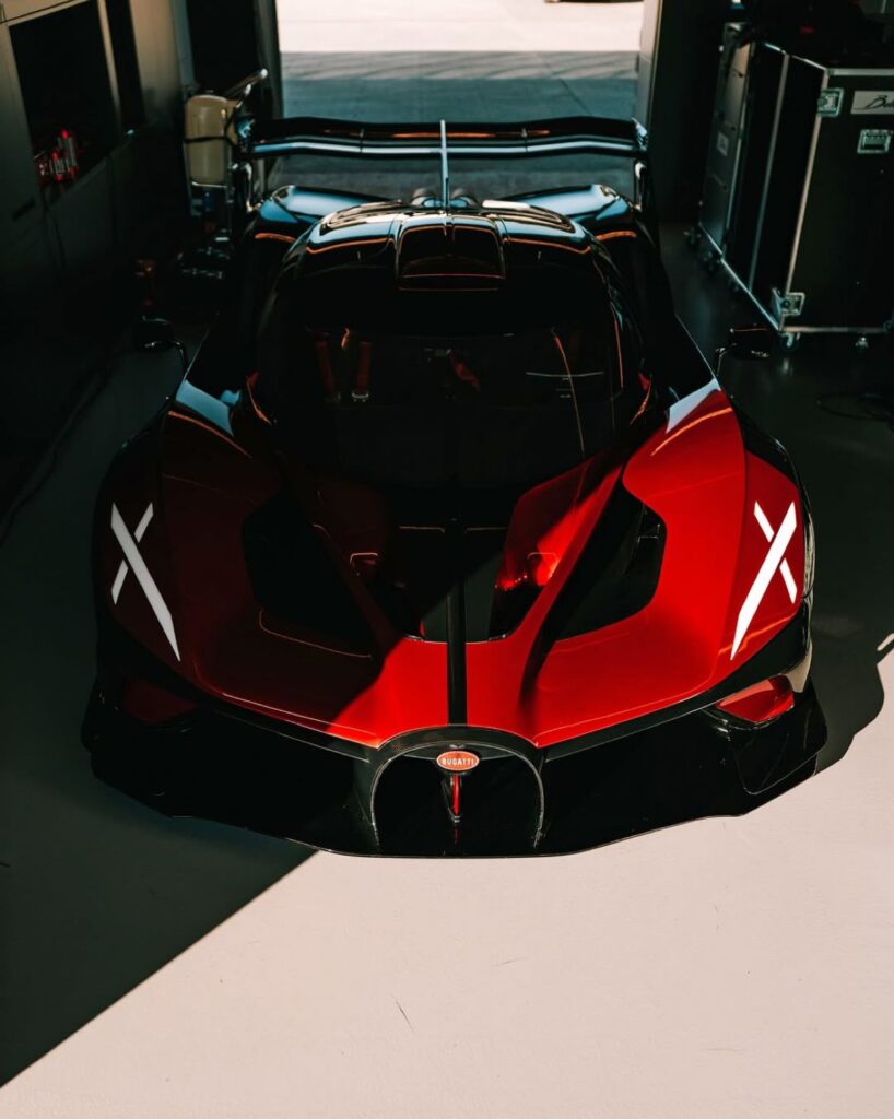 بوجاتي تُنهي إنتاج بولايد بمحرك W16 وتستعد لحقبة جديدة مع توربيون V16 هايبرد