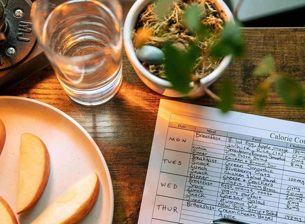 دليلك لمعرفة احتياجات جسمك من الفيتامينات: إشارات صحية يجب الانتباه إليها