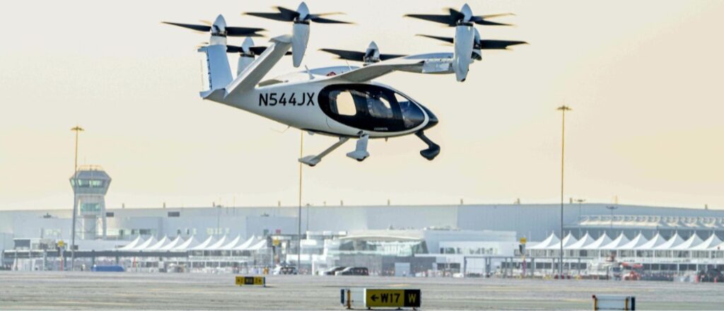 دبي تُحقق إنجازًا تاريخيًا: أول رحلة مأهولة لتاكسي جوي كهربائي تمهيدًا لإطلاق الخدمة في 2026