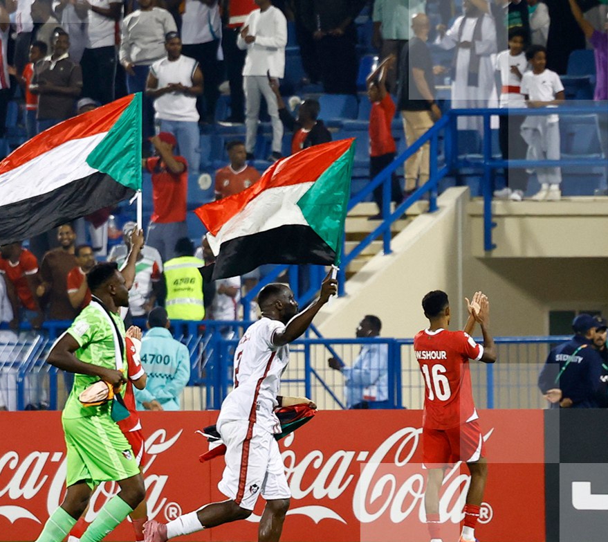 المنتخب السوداني يتأهل إلى دور المجموعات في كأس العرب 2025 بعد انتصار مثير على لبنان