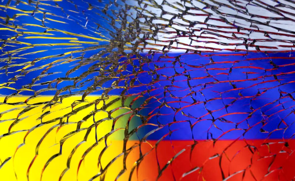 حريق في مصفاة أفيبسكي بعد إسقاط طائرات مسيّرة