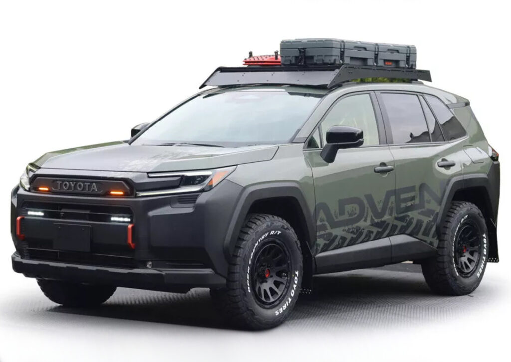 ثلاث نسخ اختبارية من تويوتا راف4 في معرض طوكيو