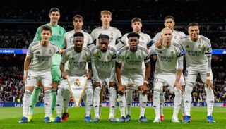 الدوري الإنجليزي: ليفربول يهزم نيوكاسل يونايتد ويصنع الهدف الثالث بفنيات جماعية رائعة