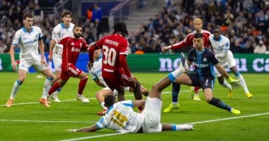 ليفربول يتخطى مارسيليا بثلاثية في دوري الأبطال