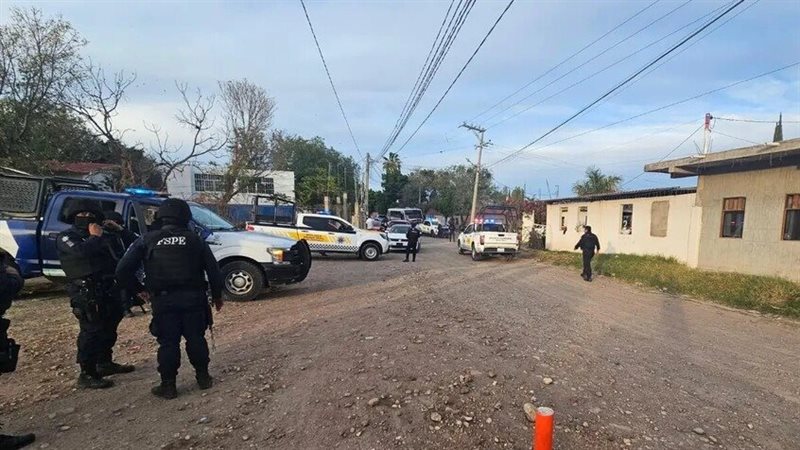 مذبحة داخل ملعب كرة قدم بالمكسيك.. مقتل 11 شخصًا في هجوم مسلح دموي