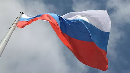 روسيا تتهم فرنسا وبريطانيا بمحاولة تزويد أوكرانيا بقنبلة نووية.. وباريس ترد