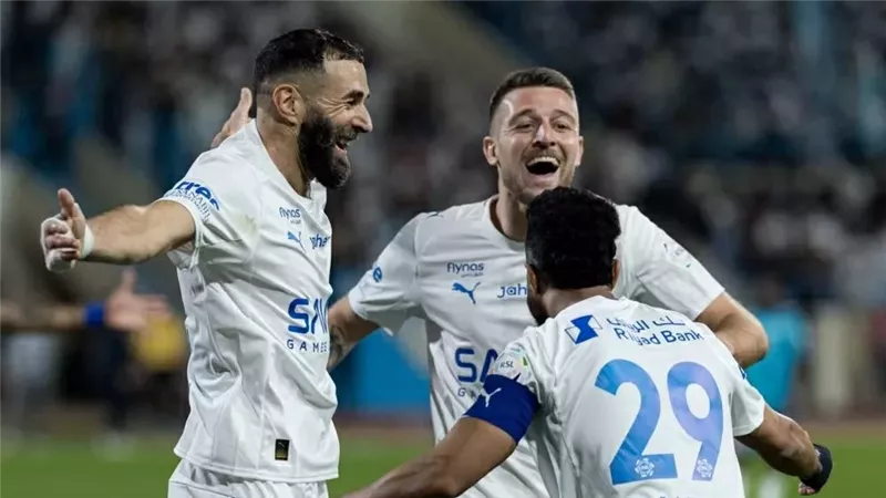 الهلال يواجه الاتفاق اليوم في دوري روشن السعودي.. الموعد والتشكيل المتوقع