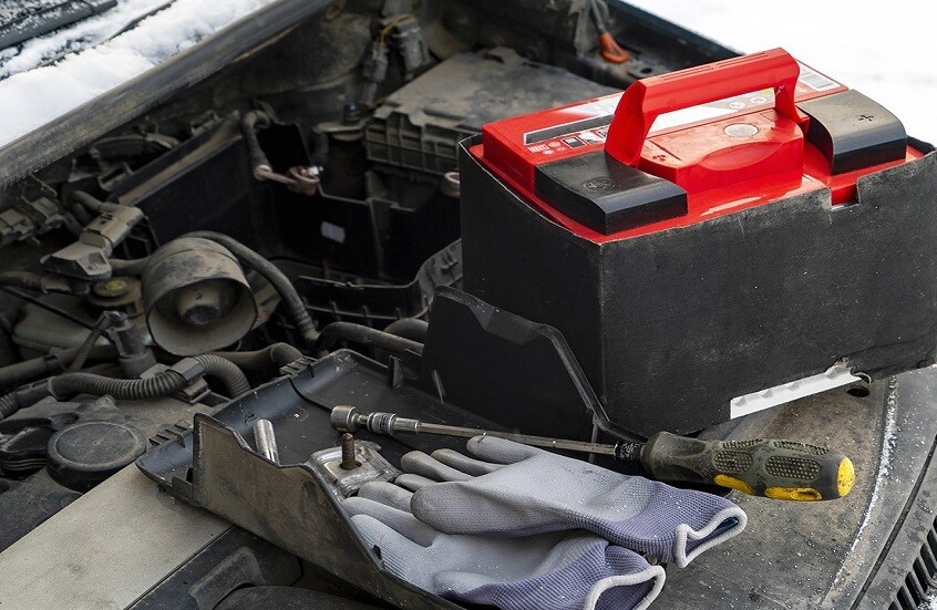 علماء بجامعة تكساس يبتكرون بطارية كهربائية مقاومة للطقس القاسي