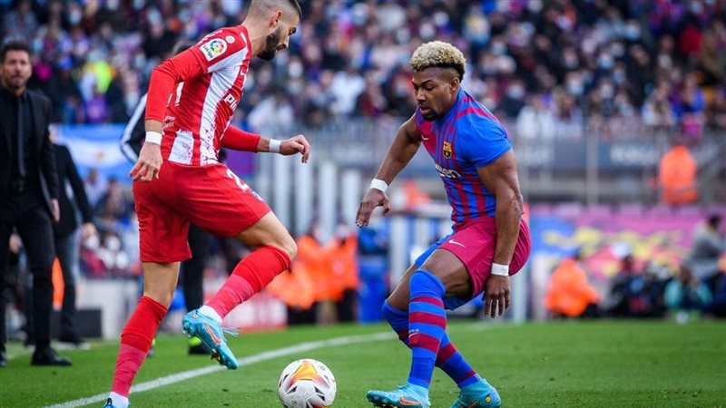 خطوة جديدة من برشلونة ضد حكم مباراة أتلتيكو مدريد