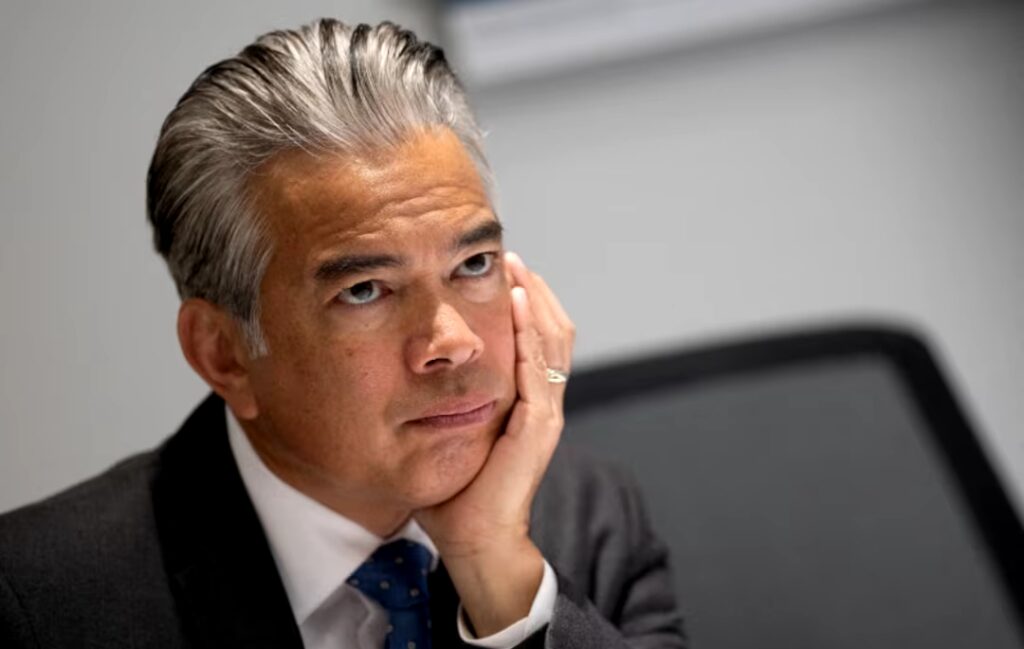 ولايات أمريكية تقاضي إدارة ترامب لإطلاق تمويل الطاقة النظيفة