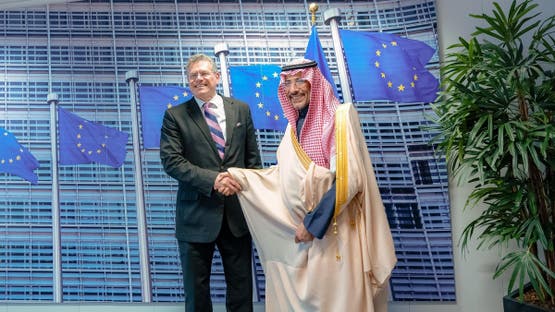 الخريف يبحث في بروكسل تعزيز الشراكة الصناعية مع الاتحاد الأوروبي