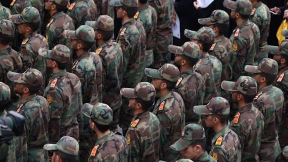 تدريبات للحرس الثوري وسط تصاعد التوتر مع واشنطن