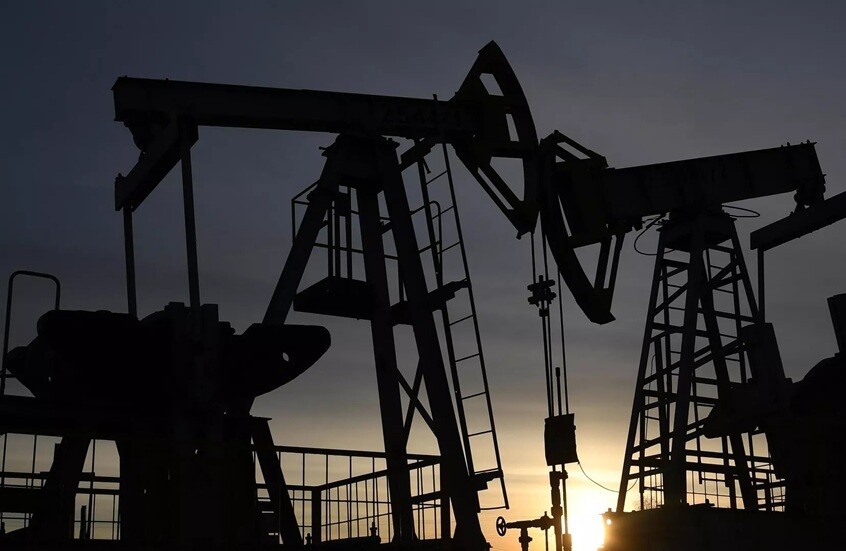 أسعار النفط تقفز فوق 108 دولارات وسط مخاوف توقف الإمدادات