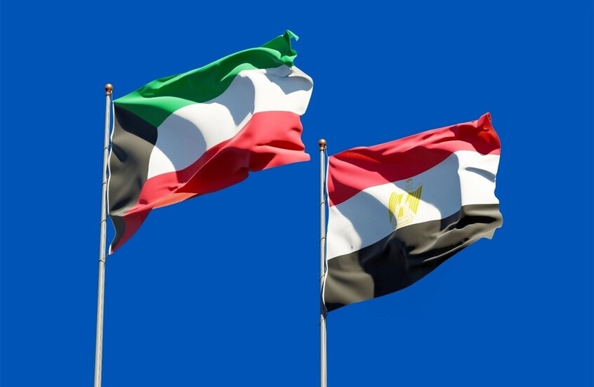 مصر تدين استهداف مواقع بالكويت