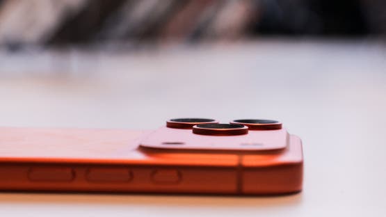 “Apple” تختبر تطبيقًا مستقلاً لـ”siri” وميزة “Ask Siri” ضمن إعادة هيكلة الذكاء الاصطناعي