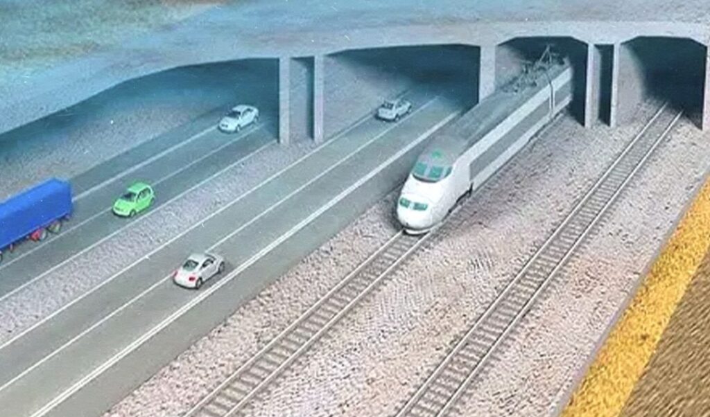 الحكومة الإسبانية: تمول دراسات نفق يربط المغرب بإسبانيا تحت مضيق جبل طارق