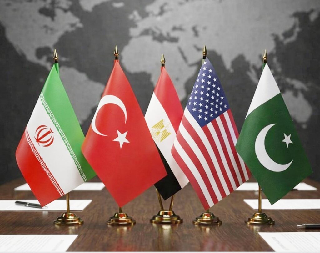 أكسيوس: تركيا ومصر وباكستان نقلت رسائل بين واشنطن وطهران خلال يومين