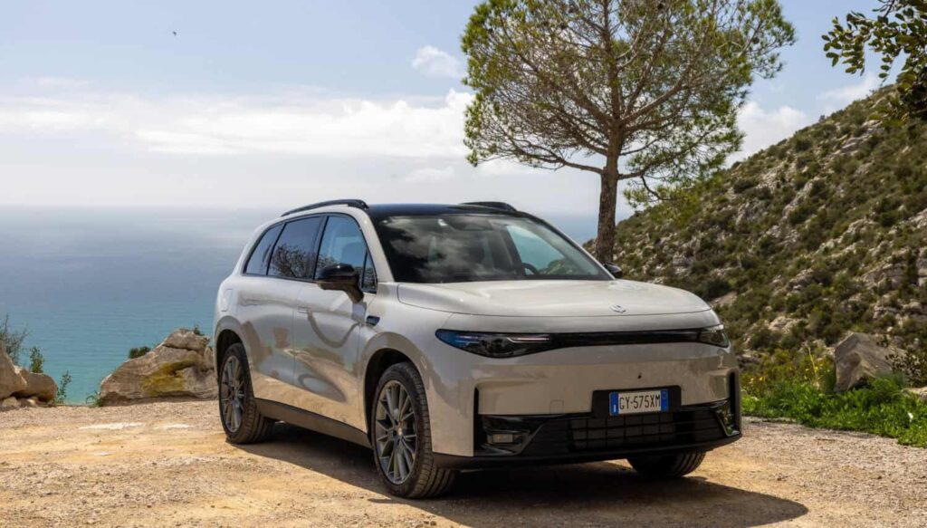 ليب موتور C10 الجديدة تنافس لامبورجيني بقوة وسعر صادم