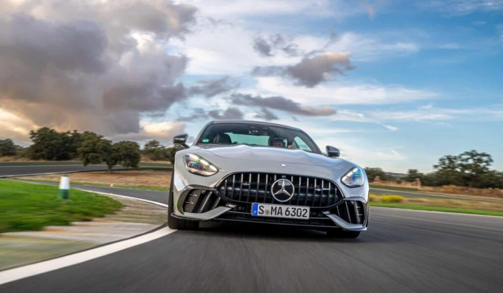 مرسيدس: AMG GT 63 Pro لا تستهدف عملاء بورش