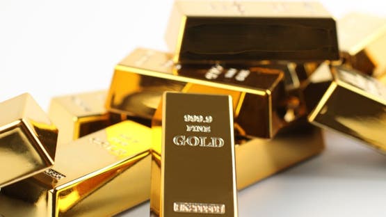 الذهب يتجه لأسوأ أداء شهري منذ 17 عاماً رغم ارتفاع طفيف