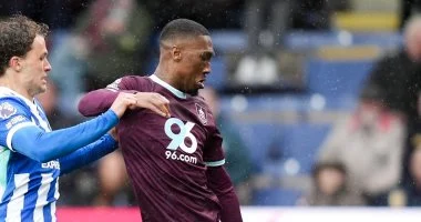 إيفرتون يتعادل مع برينتفورد 2-2 في الدوري الإنجليزي الممتاز