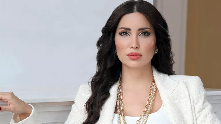 نسرين طافش تخطف الأنظار في الجيم.. تمارين شاقة وأوزان ثقيلة تثير الجدل