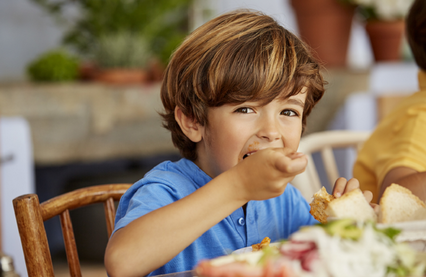 تحذير أمريكي: وجبات دجاج للأطفال ملوثة بالرصاص