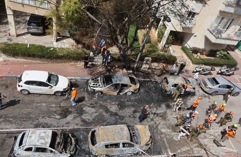 هجوم منسق يستهدف إسرائيل بصواريخ ومسيرات