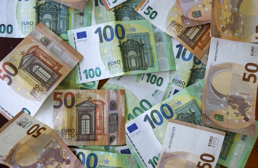 رومانيا مهددة بغرامة أوروبية تصل لـ4 مليارات يورو