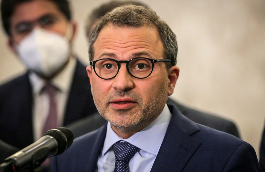 باسيل: يدعو إلى لبنان منزوع السلاح بشروط