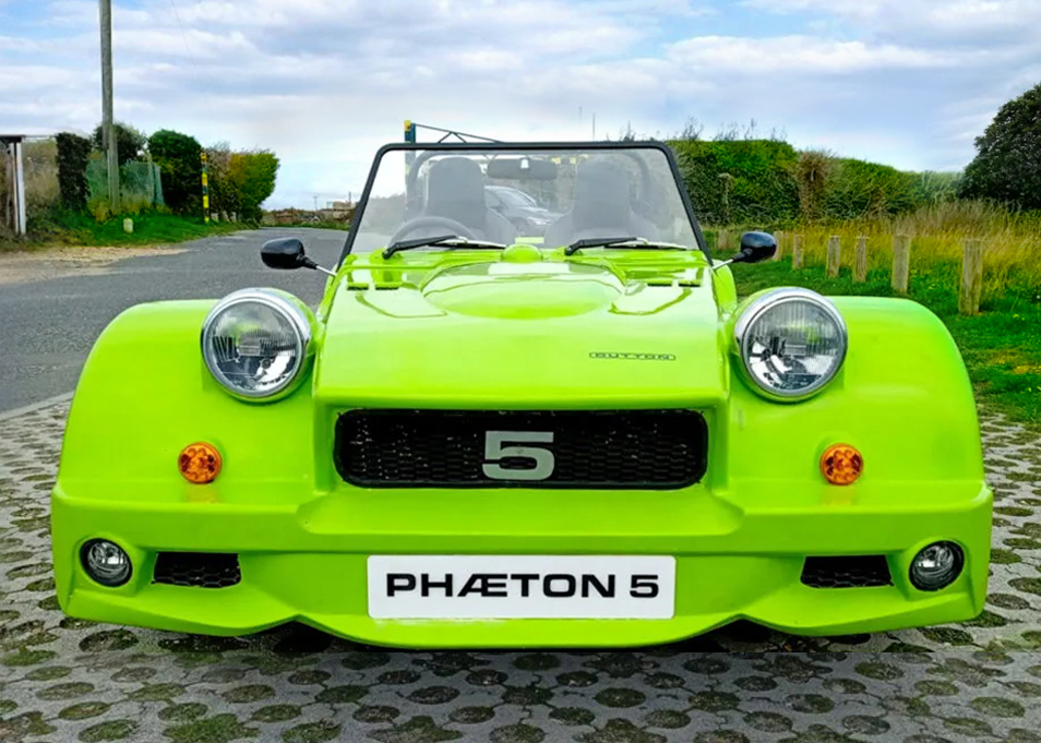 داتون تكشف فايثون 5 الجريئة