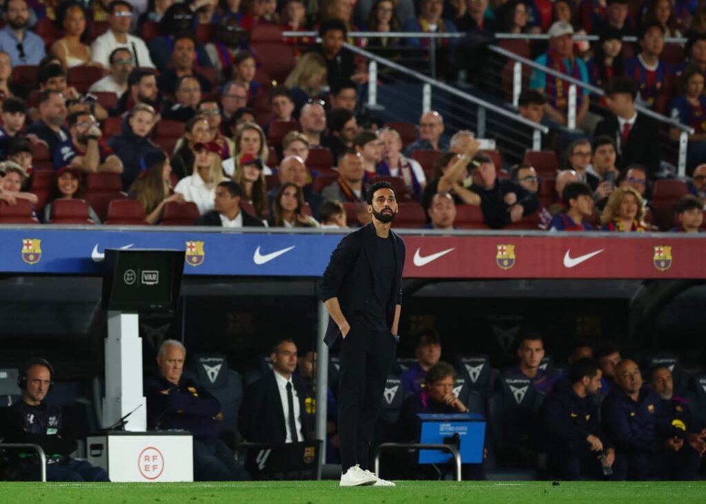 ألفارو أربيلوا: يعلن رحيله عن تدريب ريال مدريد كاستيا