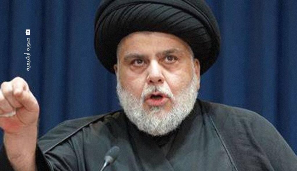 مقتدى الصدر : يعلن انفصال سرايا السلام عن التيار الوطني الشيعي ويدعو لتسليم السلاح للدولة