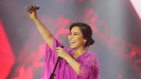 شيرين عبد الوهاب تعود بقوة إلى صدارة المشهد الغنائي بأغنيتها الجديدة