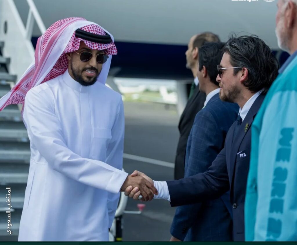المنتخب السعودي:يصل أوستن لبدء المرحلة الأخيرة من إعداده للمونديال.. واستبعاد أبو الشامات يثير الجدل