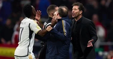 يويفا يعلن عدم تطبيق قانون تغطية الفم في دوري أبطال أوروبا