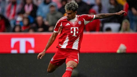 نادي الهلال السعودي يصرف النظر عن التعاقد مع الكولومبي لويس دياز