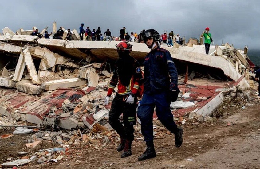 زلزالا فنزويلا: ارتفاع الضحايا إلى 2295 قتيلا وأكثر من 11 ألف مصاب
