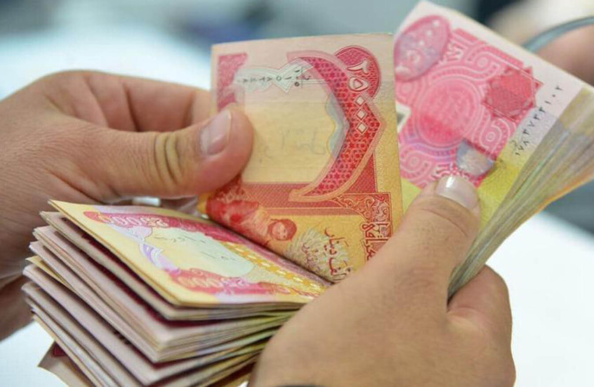 العراق يدرس قانونا يتيح الاقتراض الداخلي والخارجي لتعويض غياب الموازنة