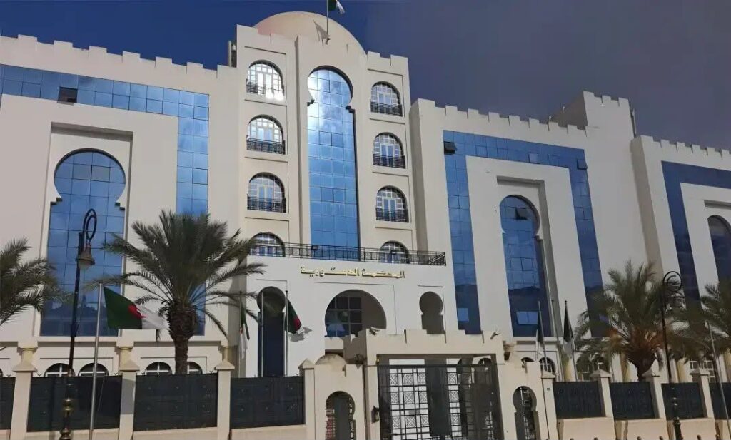 المحكمة الدستورية في الجزائر : تعلن النتائج النهائية للانتخابات التشريعية وحزب “الأفلان” يتصدر