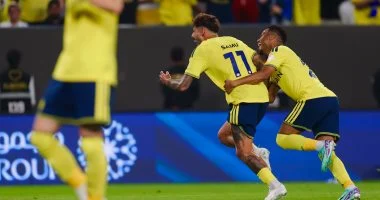 النصر يفتتح الدوري السعودي بثلاثية أمام الفتح في غياب رونالدو