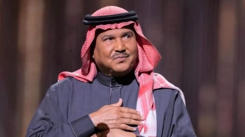 الفنان السعودي محمد عبده يثير الجدل بتصريح عن أم كلثوم